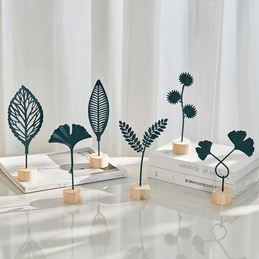 Nordic Style Light Luxury Metal Crafts Creative Home Living Room Entrance and Wine Cabinet Decorations Iron Art Ginkgo Leaf Ornaments